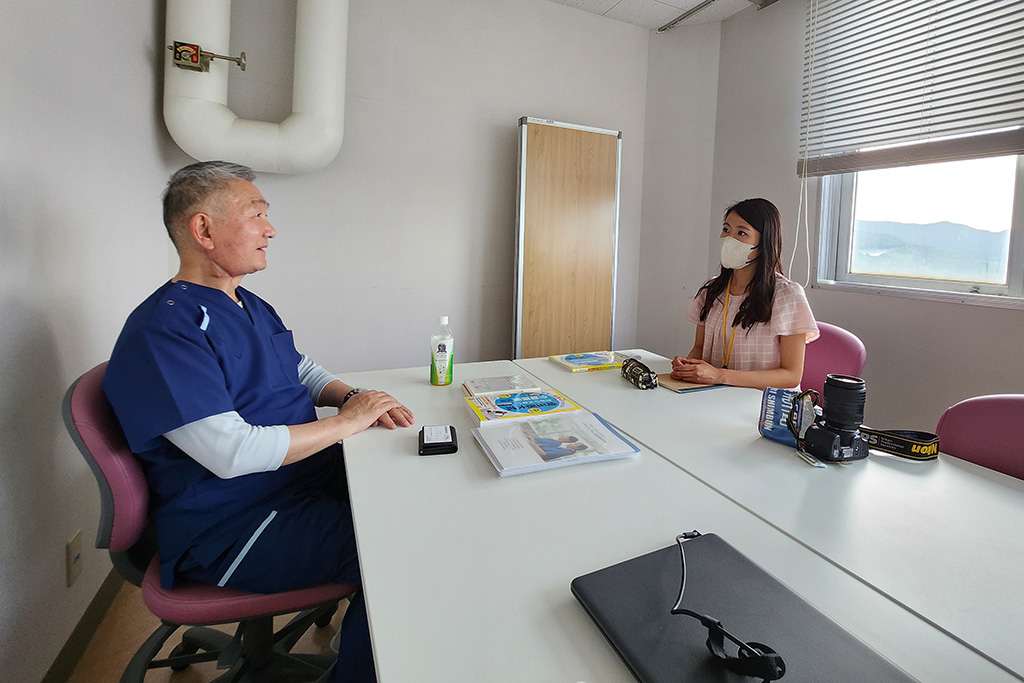Prof. Yoshiyuki Nezu was interviewed by the Yomiuri Shimbun regarding his caregiving techniques.