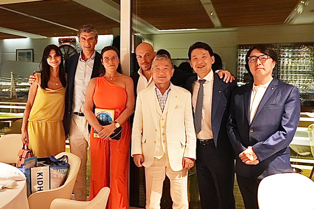 Prof. Nezu was invited by the royal family of the Principality of Monaco, which aims to become a nursing care nation, to visit Monaco.